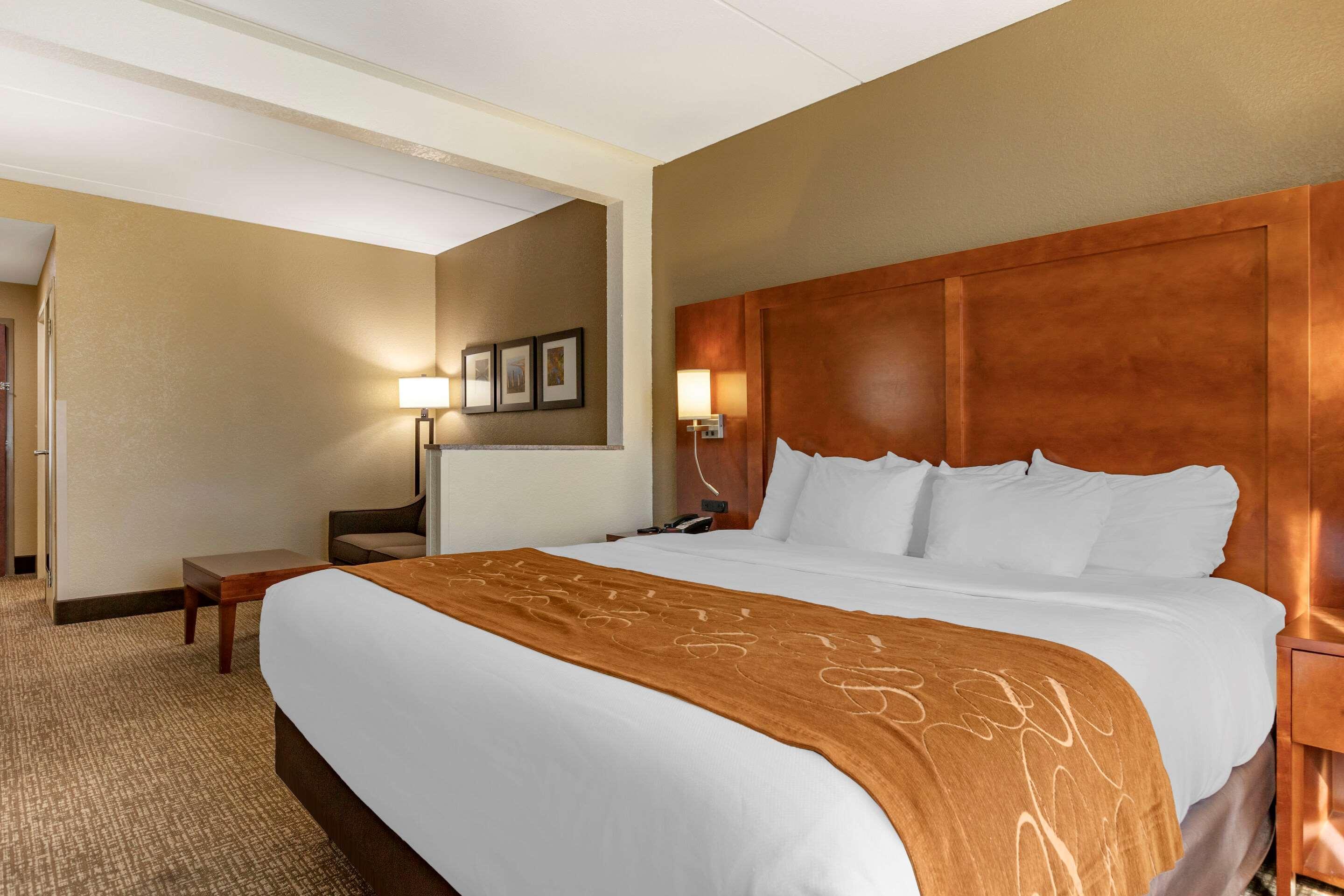 Comfort Suites Grand Rapids South Kentwood Exterior foto