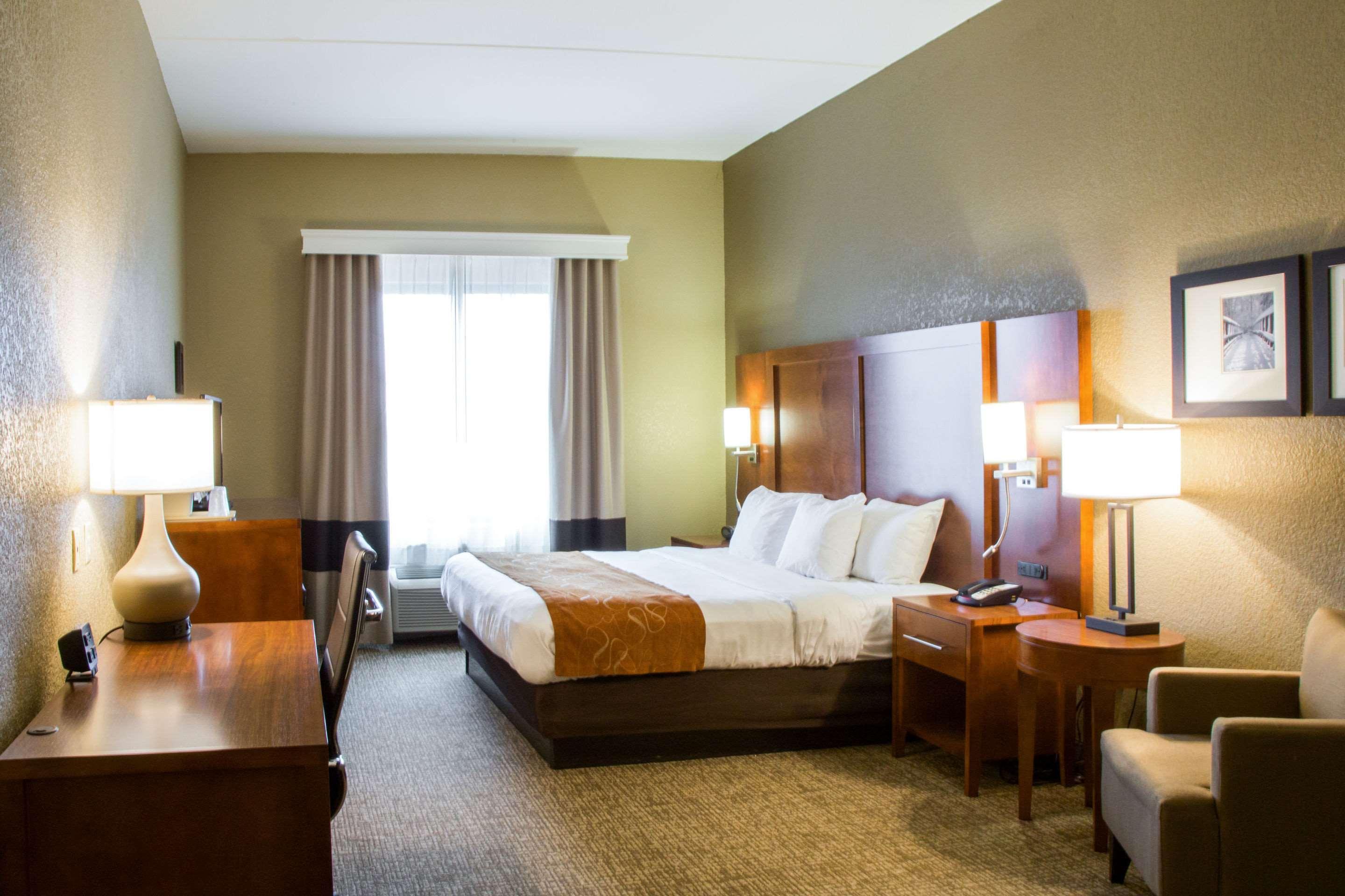 Comfort Suites Grand Rapids South Kentwood Exterior foto