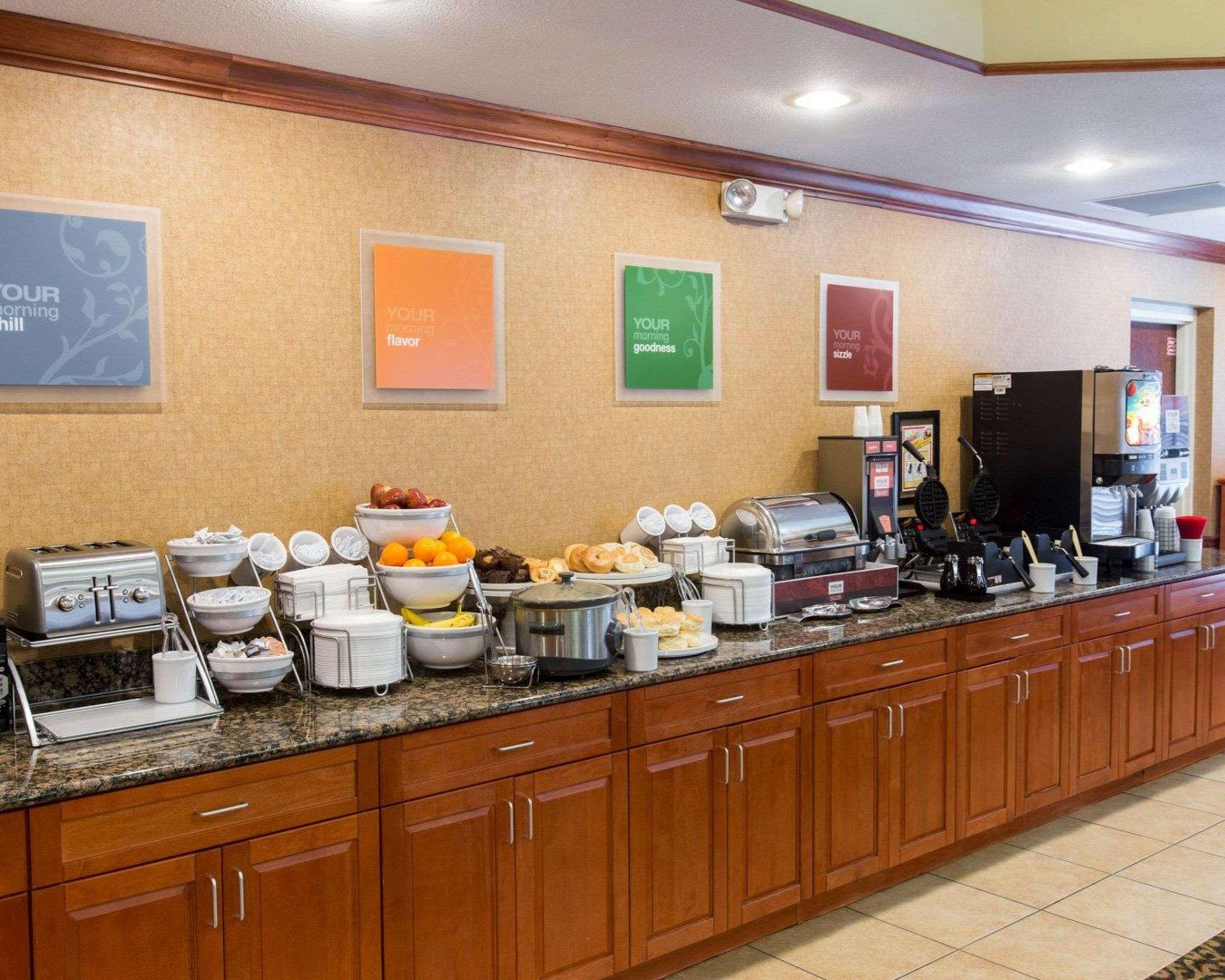 Comfort Suites Grand Rapids South Kentwood Exterior foto